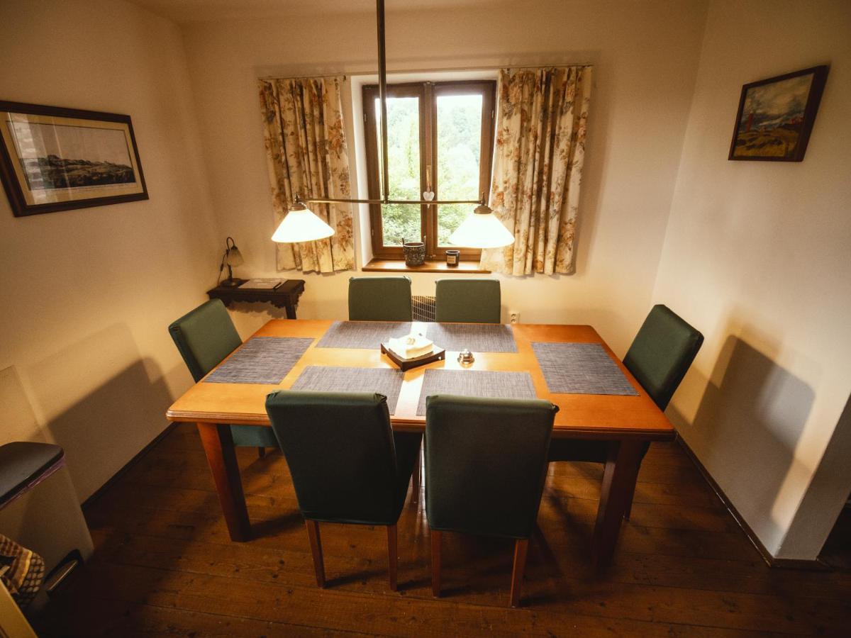 Cottage Bara Bozanov Екстер'єр фото