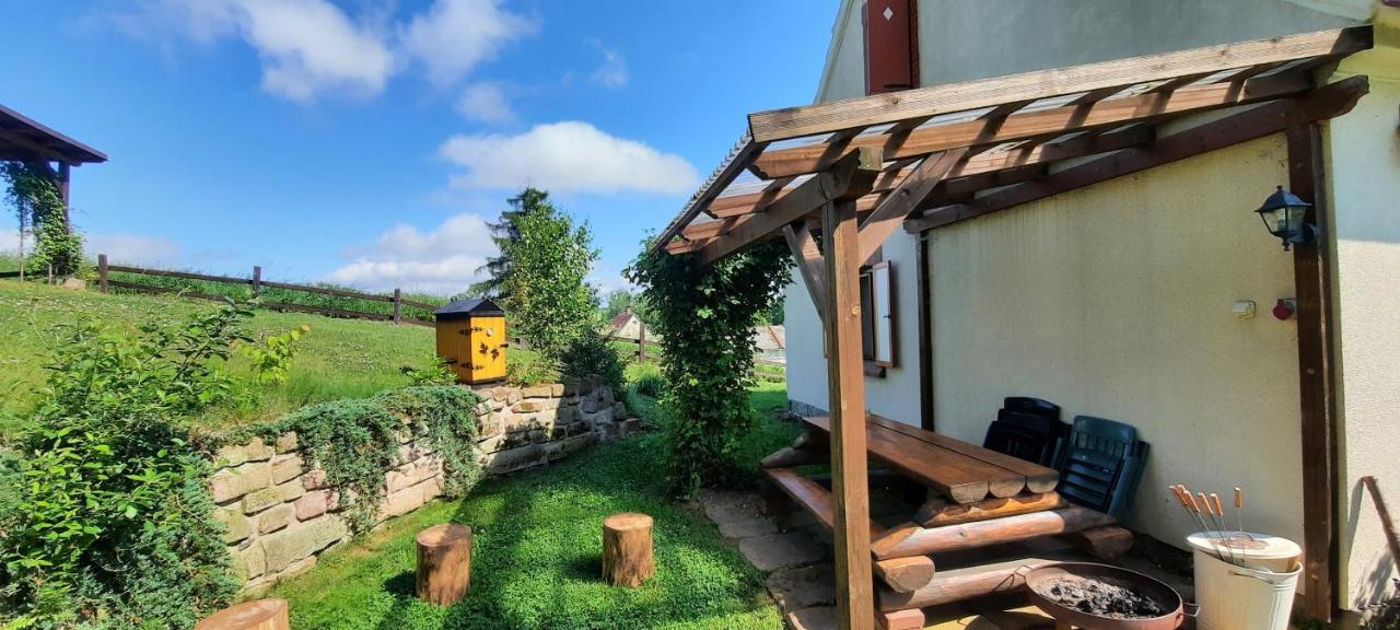 Cottage Bara Bozanov Екстер'єр фото