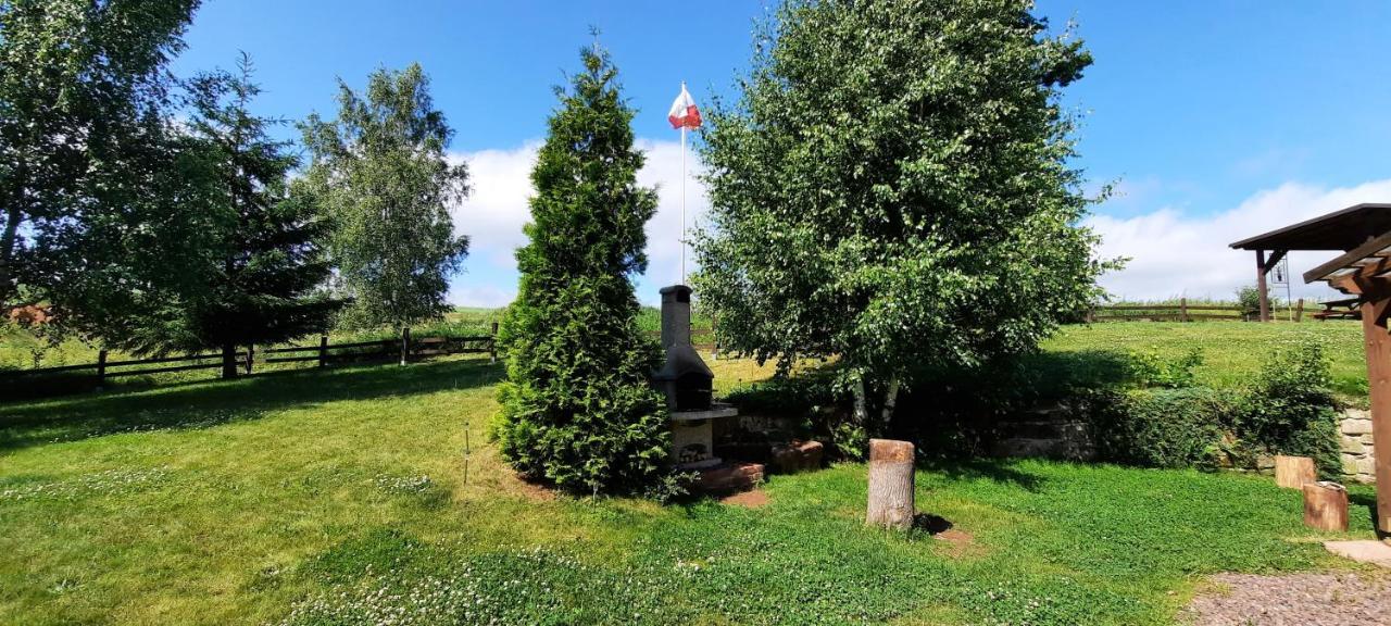 Cottage Bara Bozanov Екстер'єр фото